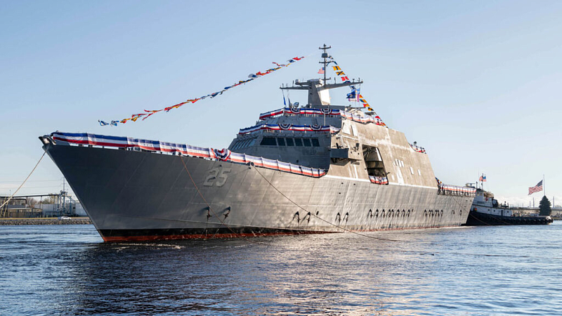 Корабль прибрежной зоны "Маринетт", США